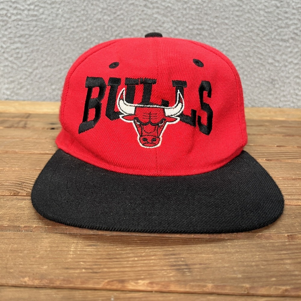 Chicago Bulls Hat Adult Red‎ Black Snapback Cap Embroidered NBA Basketball Y2K